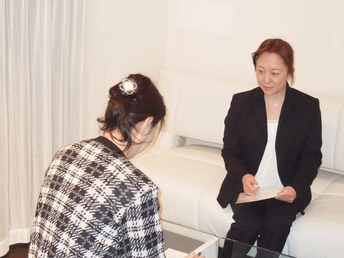 離婚カウンセラー　須藤.gif
